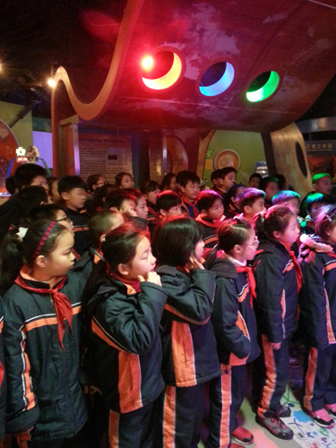 奇妙的科技探索之旅--记洛川学校三年级上海青
